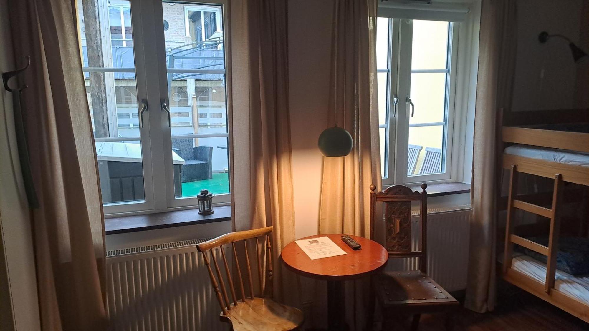 Sveriges Minsta Hotell! Hotel Gruyere Landskrone Buitenkant foto